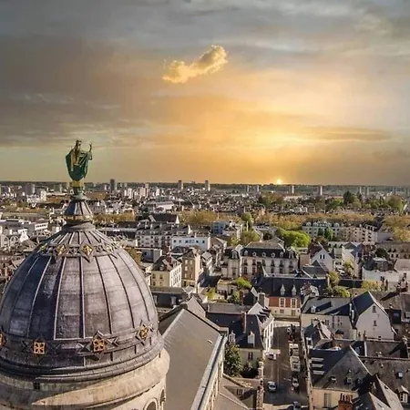 Voyages&Déplacements - Bel Appt Chaleureux - Tours - Tranchée Tours